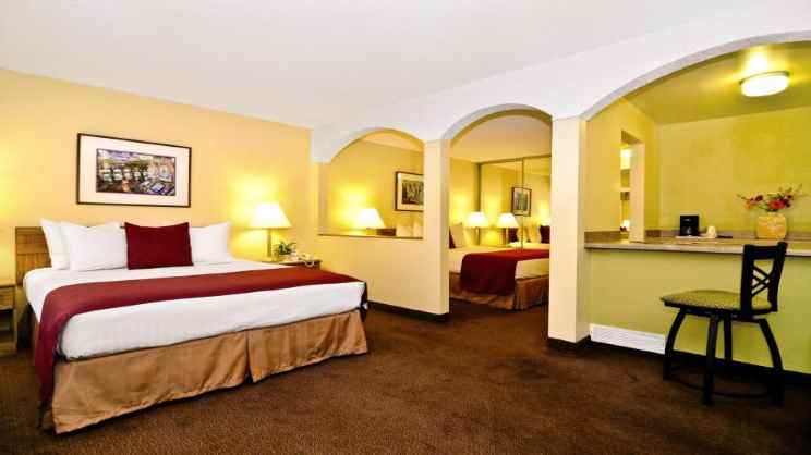 Mardi Gras Hotel and Casino